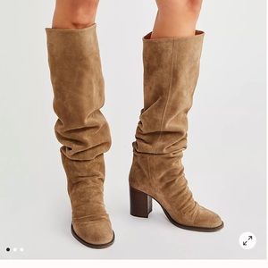 Free people shoes size says 39.5